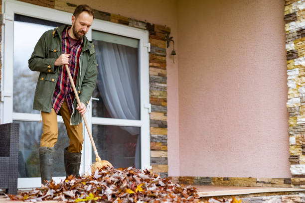 Best Yard Waste Removal  in West Monroe, MI
